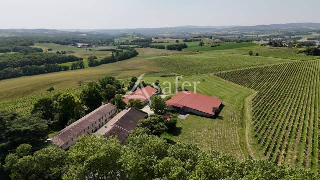 Domaine d'exception de 32 ha dans le triangle d'or  poten