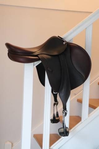 A vendre : selle cwd se01 - 17,5
