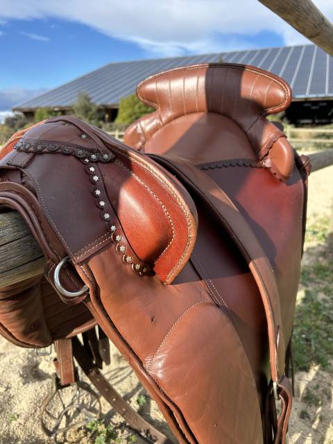 Selle demi camargue 