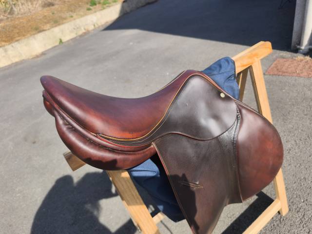 Selle obstacle childéric 17'5