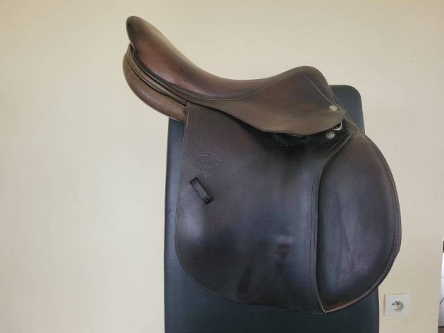 Selle 16 pouces