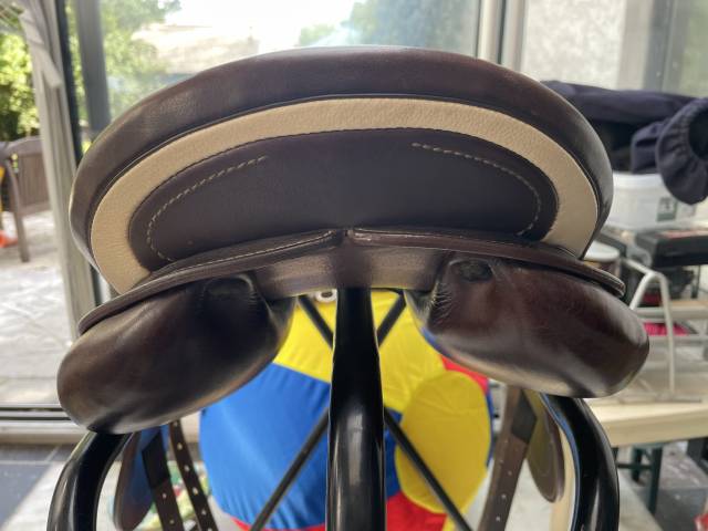 Selle de dressage prestige
