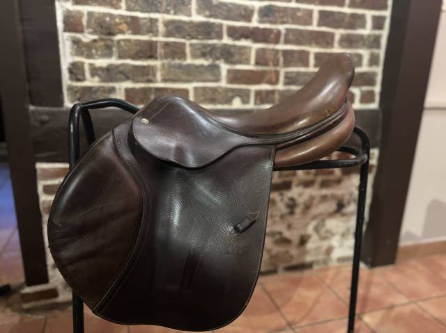 Selle cwd 17,5 pouces se06 xtr
