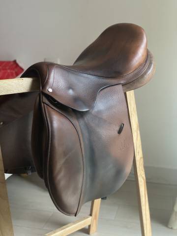 Selle d’obstacle antarès altaïr 17,5 pouces
