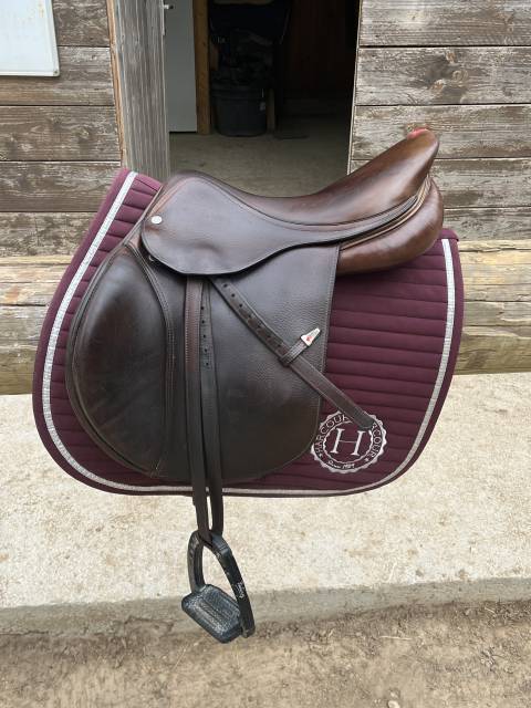 Selle équipe 16.5 équipée