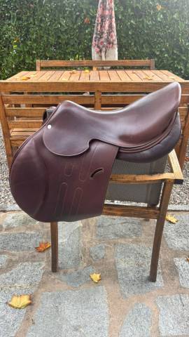 Selle hermès 17 pouces xal – cuir chocolat