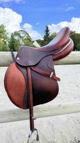 Selle cwd se02, taille 17,5