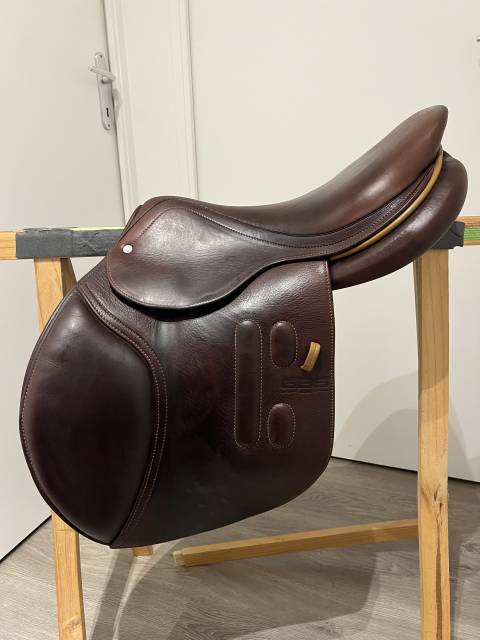 Selle gbs choco  taille :18 / 4a2 - p2.5