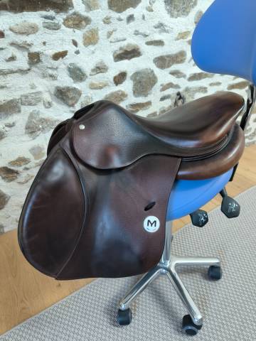 Selle meyer 17' - sud loire atlantique / nord vendée