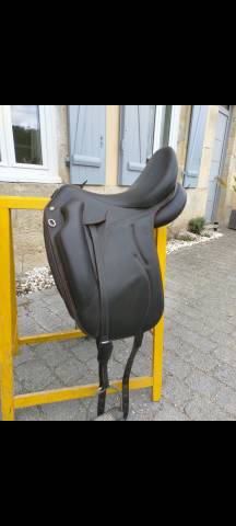 Selle dressage devoucoux