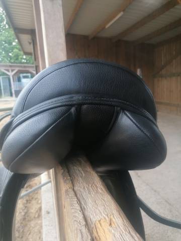 Selle kent and master serie s low 17.5 noire