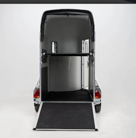 A louer van cheval 1 place 1/2