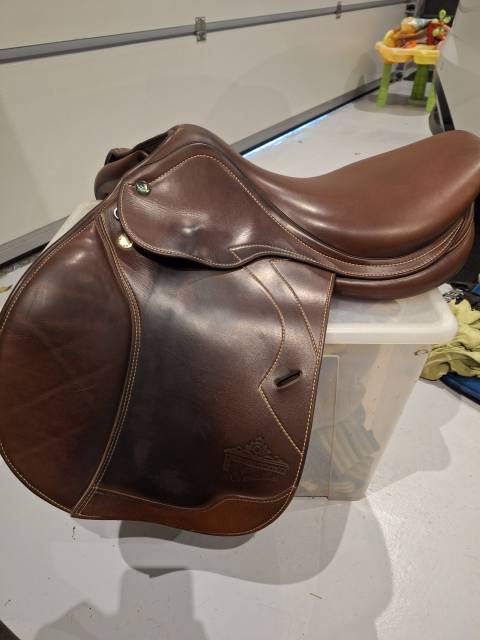 Selle prestige versailles 17