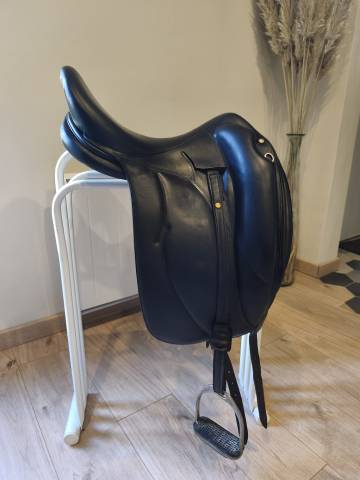 Selle de dressage devoucoux mendia