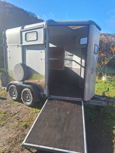 Van ifor williams hb505r, 2 places