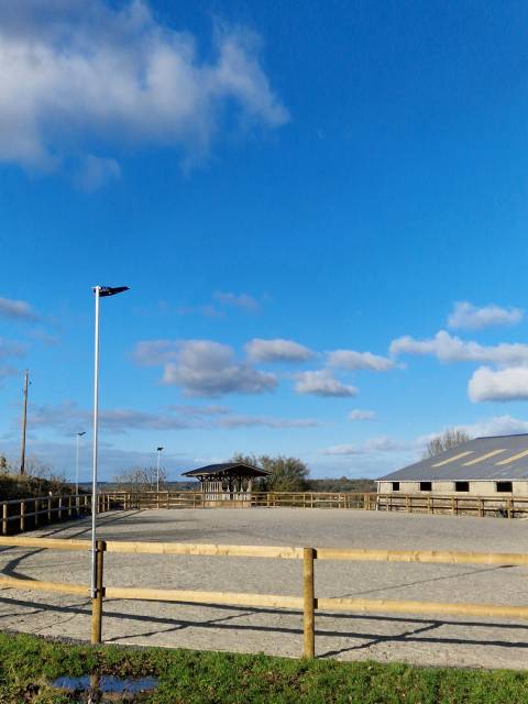 Ecurie team shock - ecurie ouverte et prés