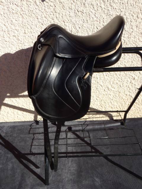 Selle dressage cwd 17'