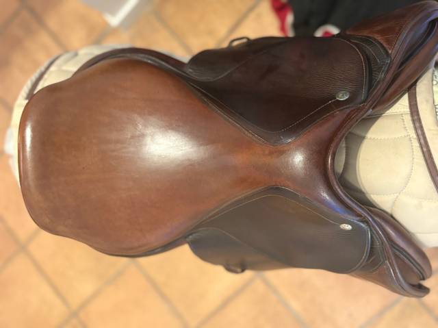 Selle d'occasion cwd 16