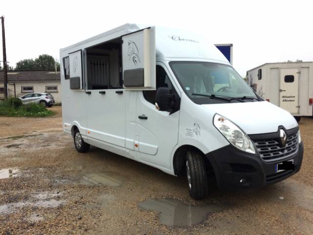Renault master stall