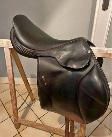 Selle forestier monoquartier brune foncée 17