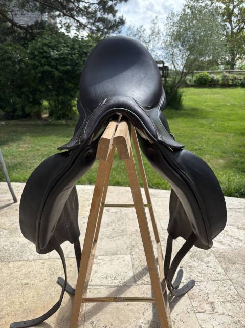 Selle dressage voltaire