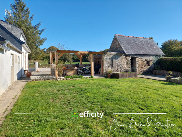 4 pièces - 115.0 m² - maison en pierre - 4,7 ha