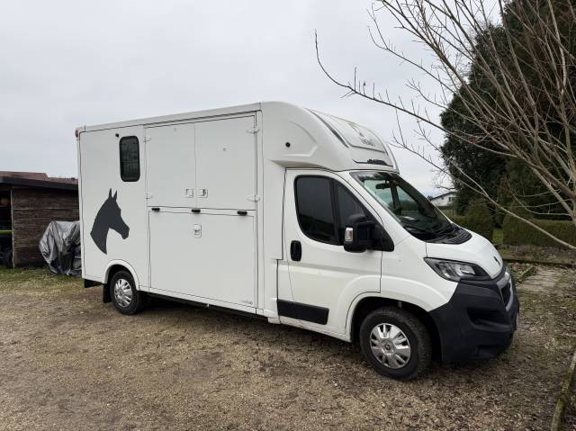 Camion theault - peugeot boxer, 41'000 km, 1ère main