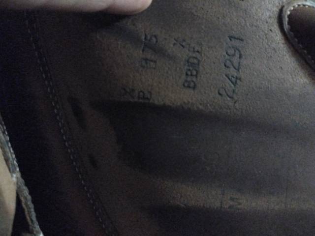 Selle butet 17.5 plate doublléle veau couleur gold