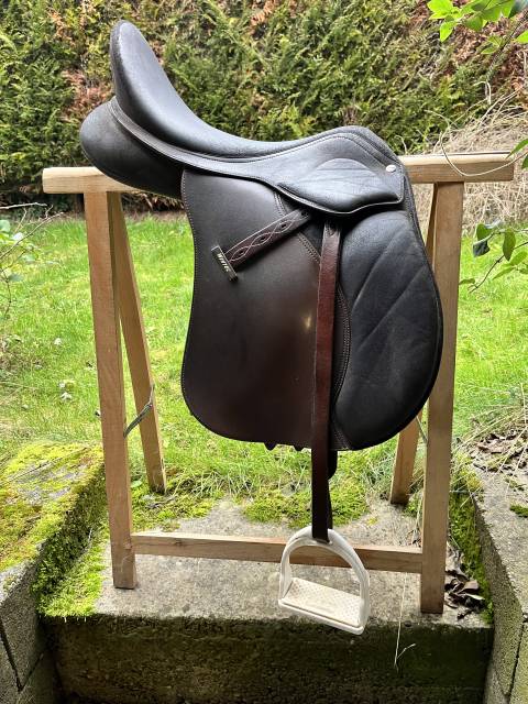 Vends selle mixte wintec 17,5’´