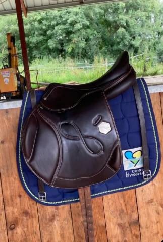 Selle monoquartier infinity platinium 17’5