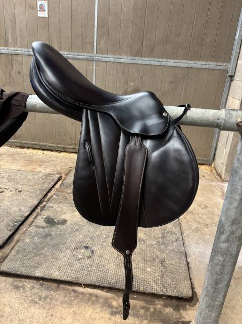Selle butet  2016, excellent état
