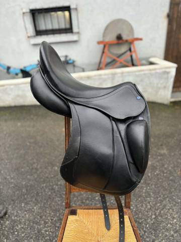 Selle de dressage centurion ii - stübben- avril 2024