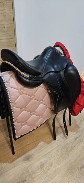 Selle de dressage equipe oracle 17.5