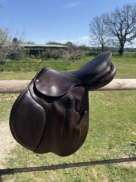 Selle gbs 17,5 / plate / quartier 3a