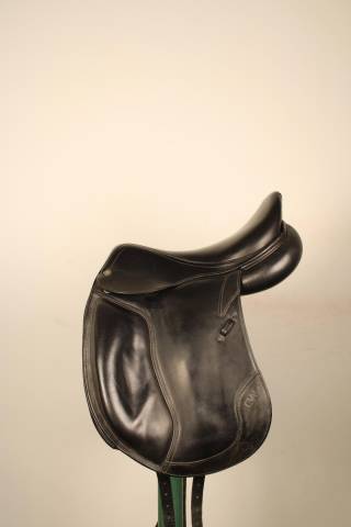 Cwd selle dressage 17