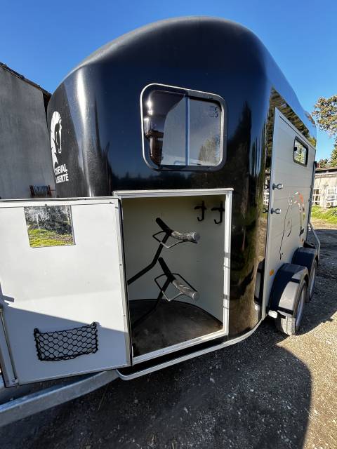 Van cheval liberté gold iii neuf 