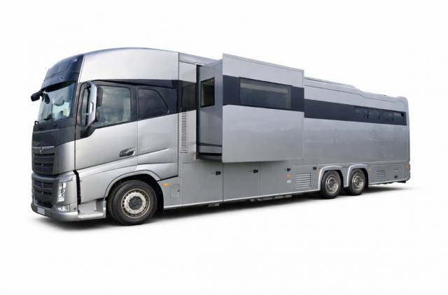 Volvo fh540 stx double pop out et pop up