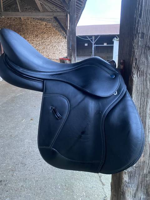 Selle ikonic  siège 17,5