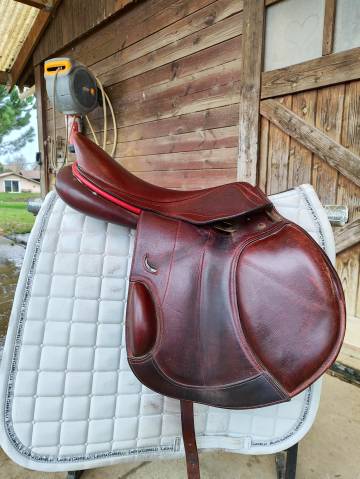 Selle maurel 17,5