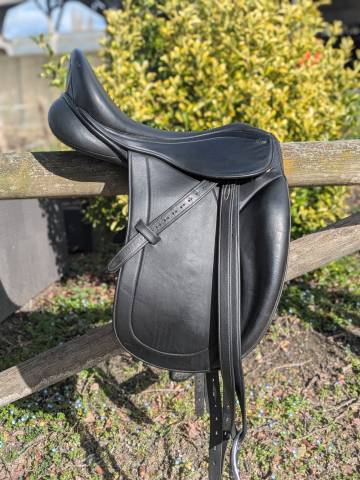 Selle dressage eric thomas - modèle madrid (17)
