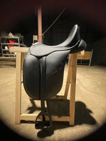 Selle dressage norton 16,5