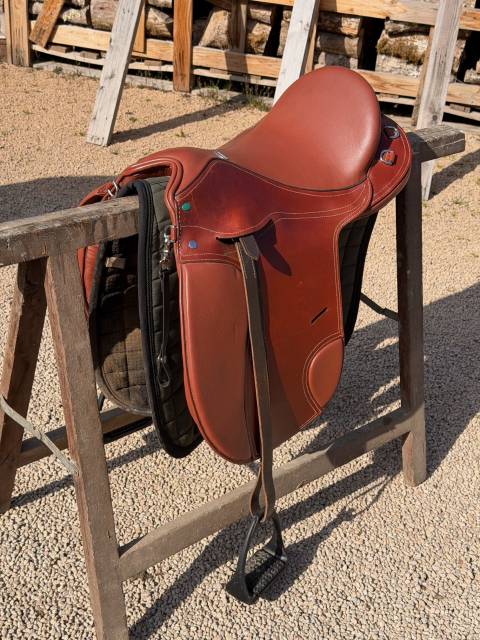 Selle de randonnee norton 18