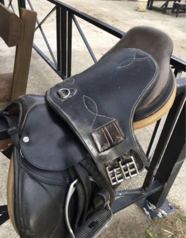 Selle macel occasion 17 pouces 