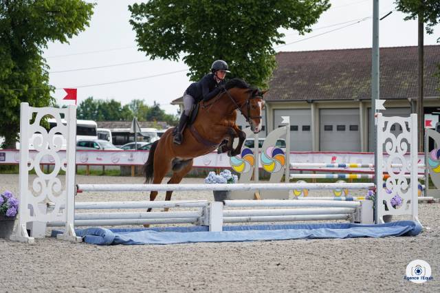Poney pfs 5ans 