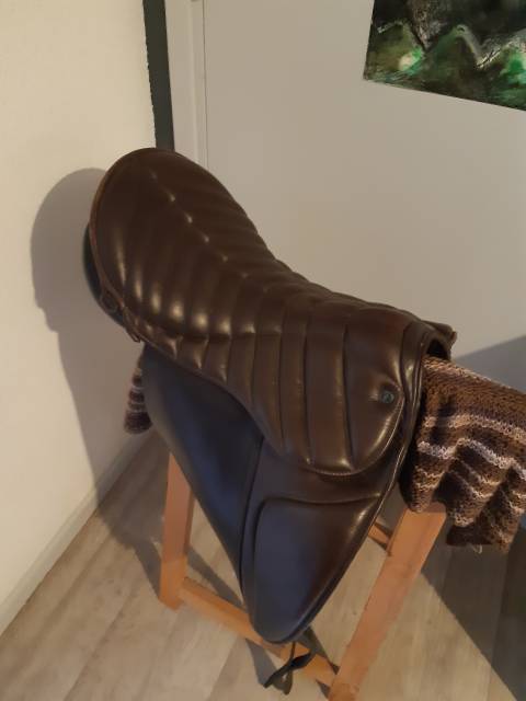 Selle islandaise matelassée stübben 