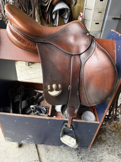 Selle bruno delgrange 17,5 partition 