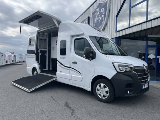 Camion 2 chevaux barbot