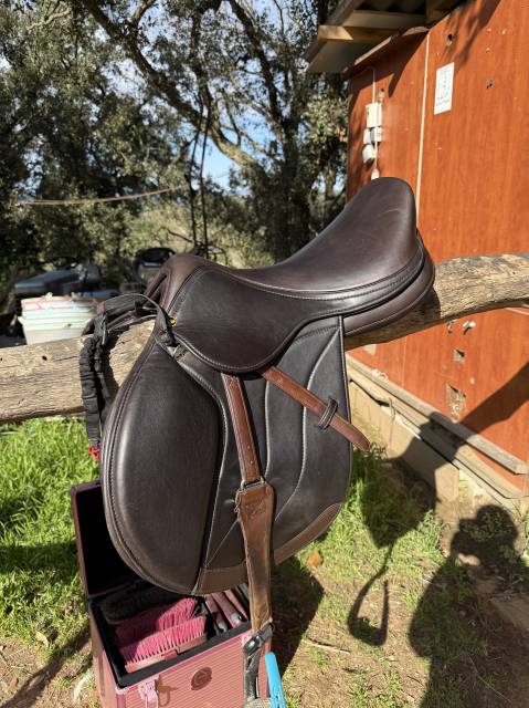 Selle mixte 17,5 pouces 