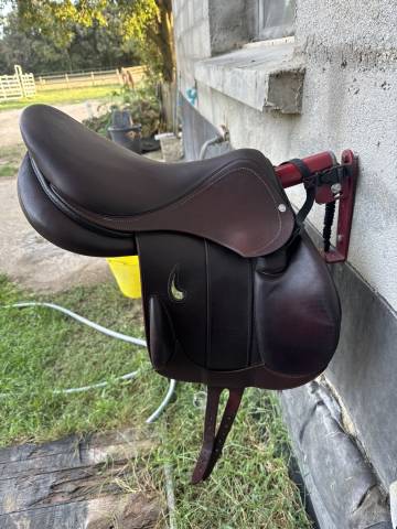 Selle devoucoux 16,5 de 2024