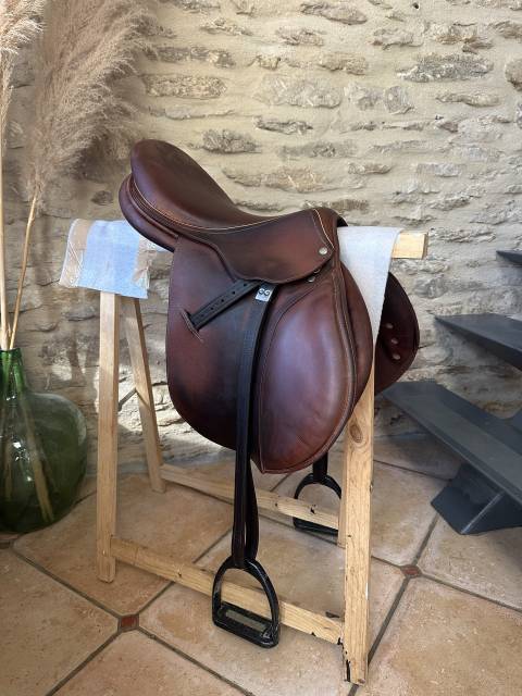 Selle  17,5 mixte équipée 